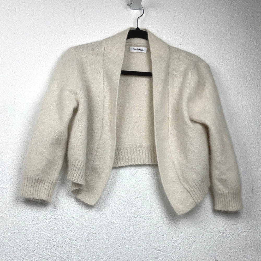 Calvin Klein Cream Angora Cropped Cardigan - L - Fuzzy Open Front Minimalist